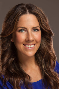 Headshot – Alex